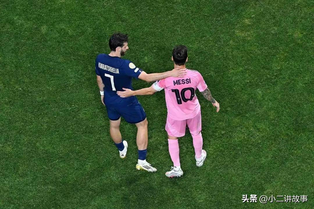 梅西赛事官方发布战术调整新规，拜仁争议不断！